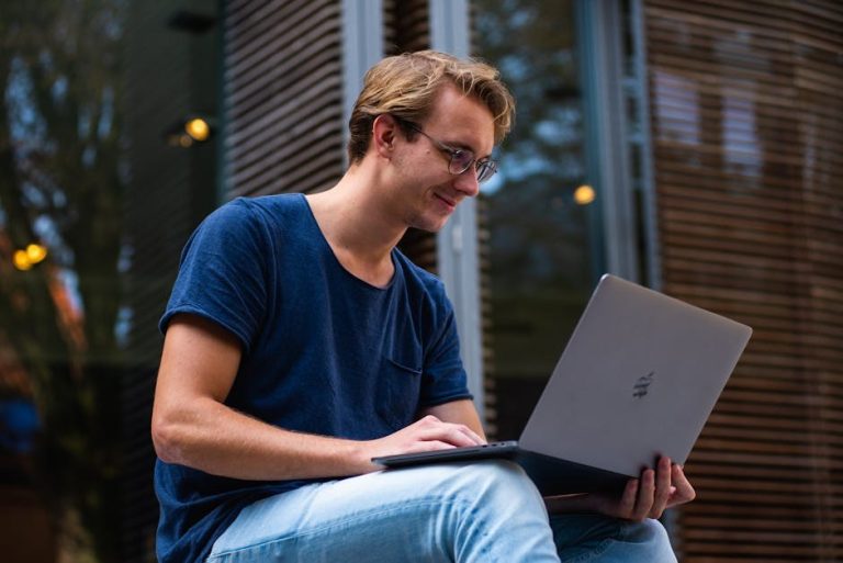 Convenience Over Connection: Why People Opt In, the Real Trade-offs, and Telltale Signs