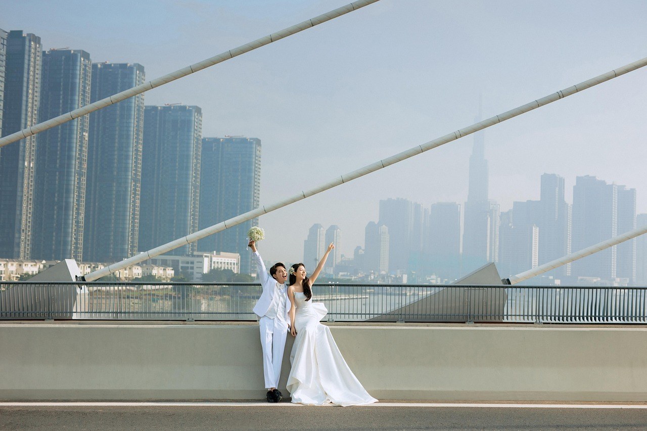 Steady the Bond: Real-World Moves When Love Feels Uncertain