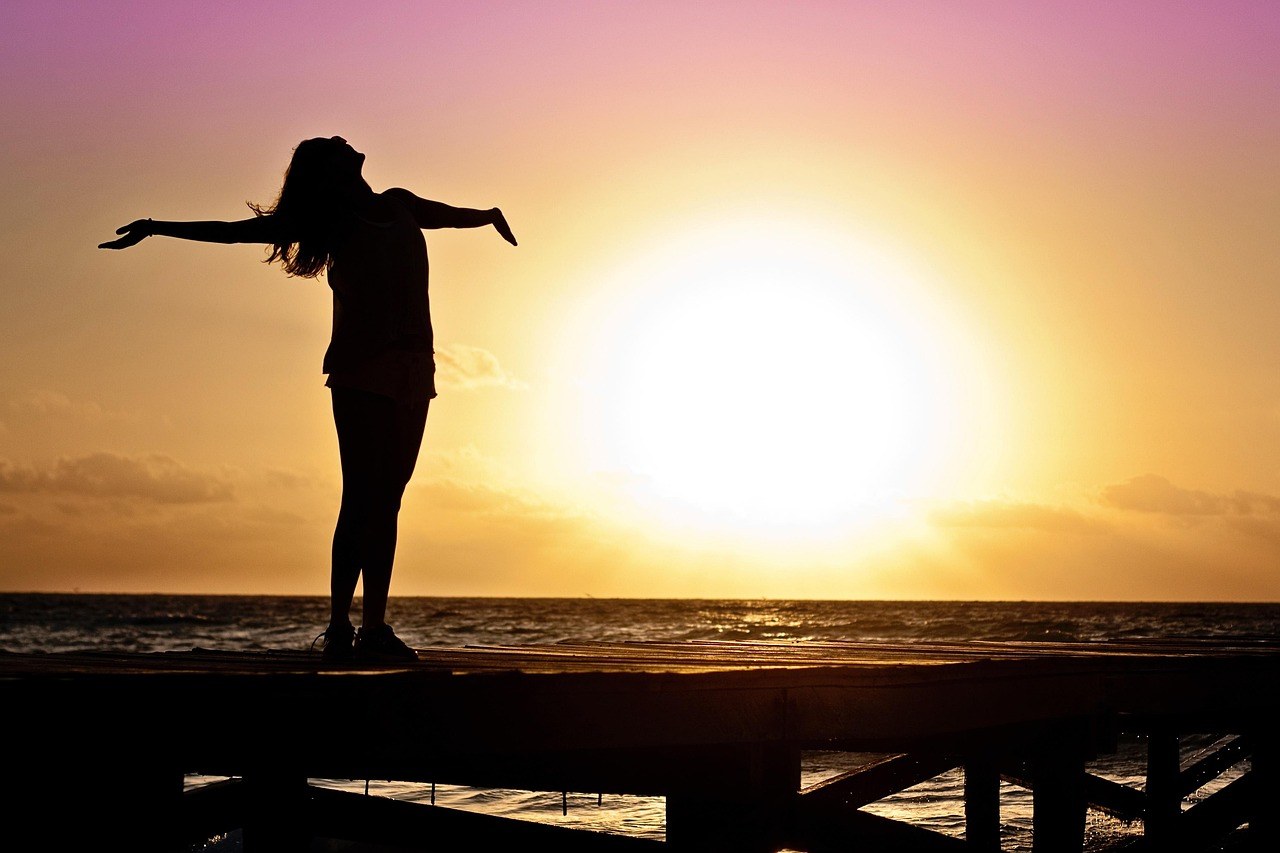 Quiet Distance After Heartbreak - Why Healing Happens and How to Practice