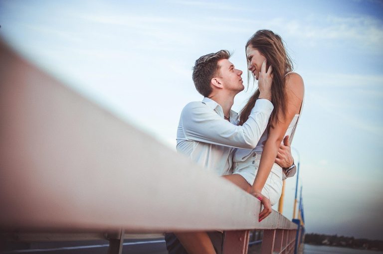 Quiet Distance After Heartbreak - Why Healing Happens and How to Practice