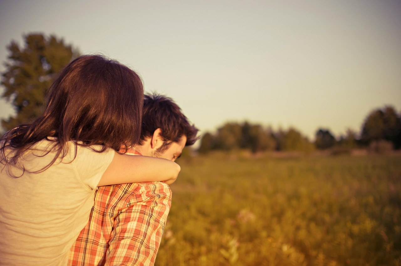 Quiet Distance After Heartbreak - Why Healing Happens and How to Practice
