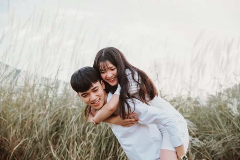 How To Trust That True Love Is Real - Signs And Stories