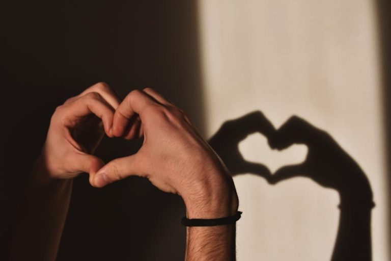 Quiet Signals You’re Falling In Love And What They Really Mean