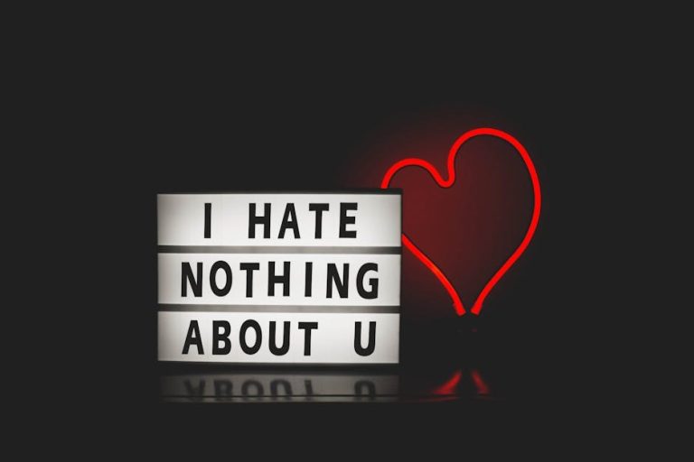 Timing the Heart: Why People Fall in Love at Different Speeds