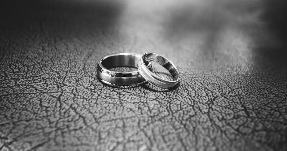 When Love Speaks Through The Body: Cues To Notice