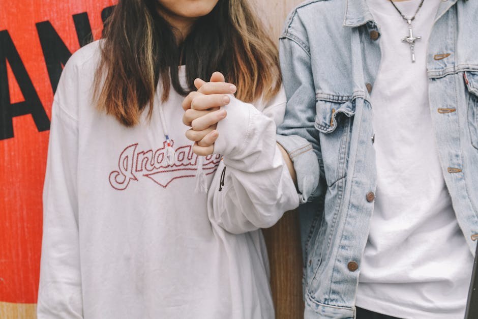 Subtle Red Flags Your Husband’s Love Is Fading - And How To Address It