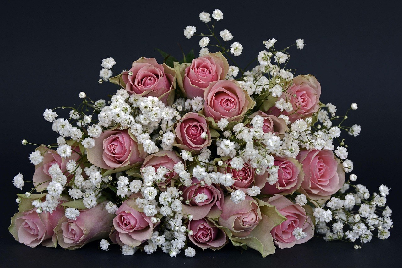 Shakespeare Love Quotes for Hearts That Speak in Verse