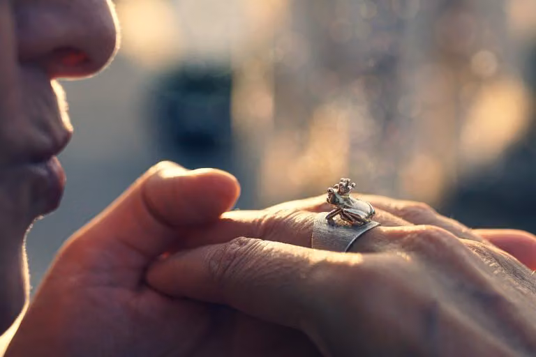 Telltale Clues You’re Carrying the Relationship - and How to Rebalance It
