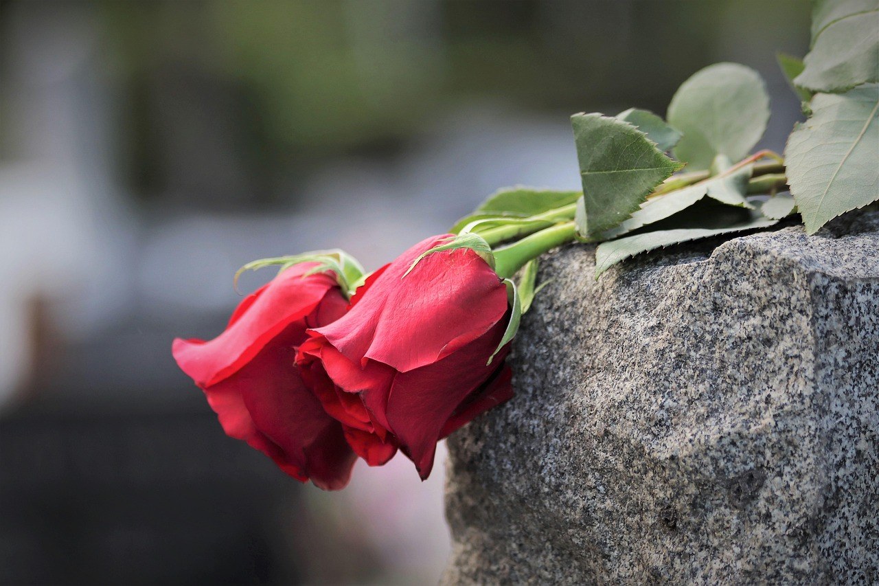 Living With A Narcissistic Spouse: Signs, Impact, And Essential Guidance