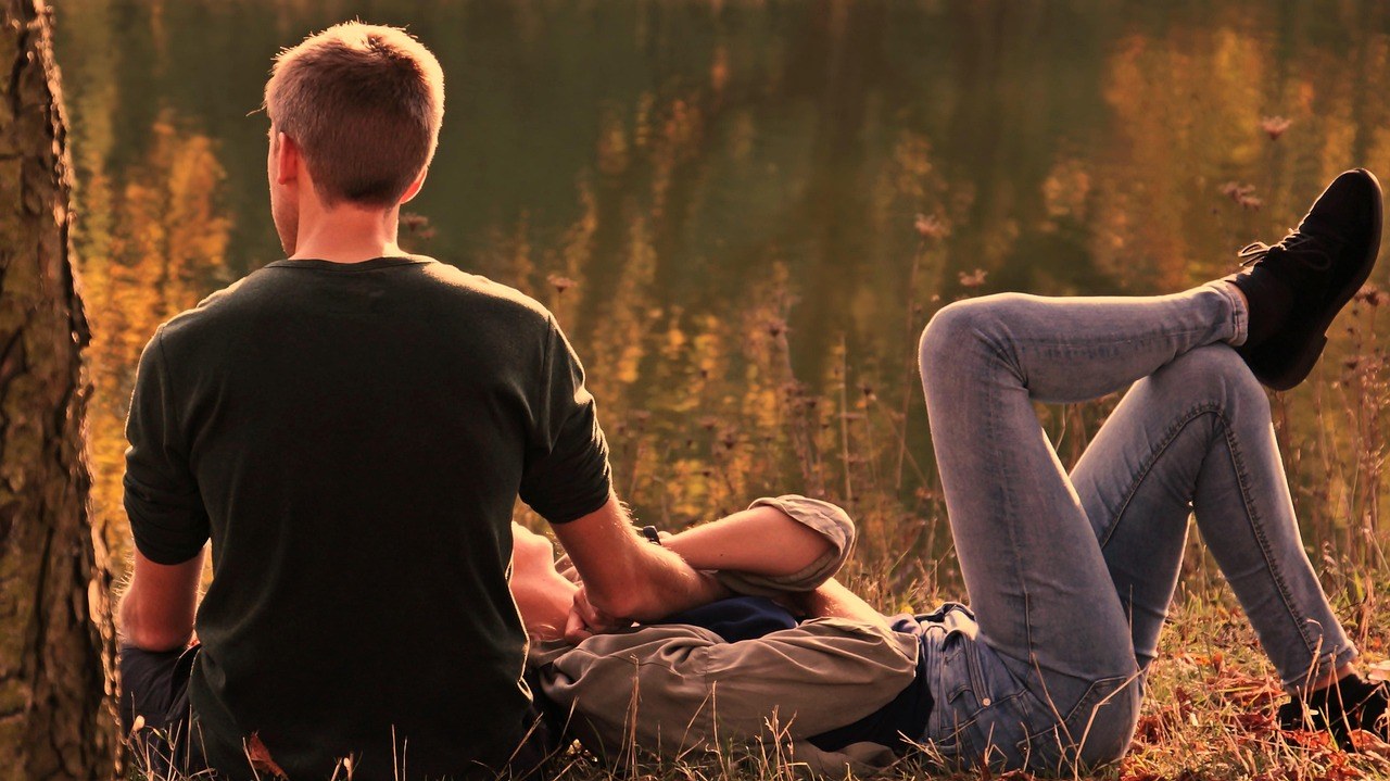 Keeping the Miles from Winning: Signs of Drift and Fresh Ways to Rekindle Your Long Distance Relationship