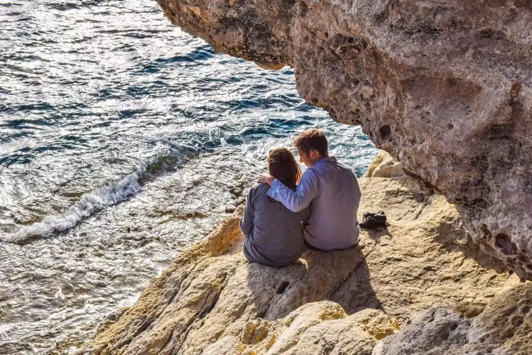 Steady Hearts, Clear Minds: Finding Safety and Love Without Fear