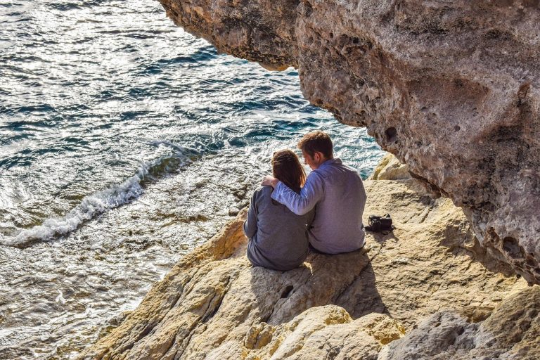 Steady Hearts, Clear Minds: Finding Safety and Love Without Fear