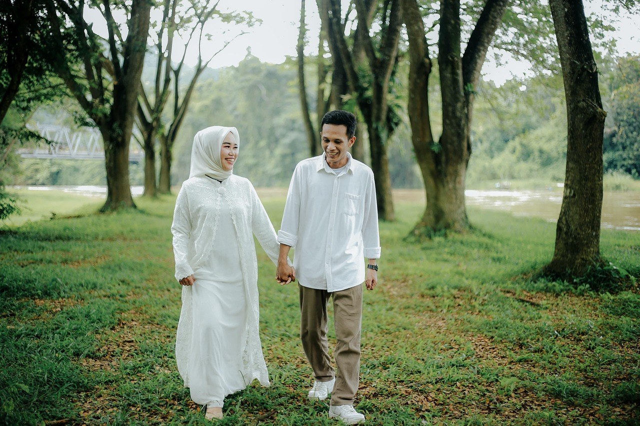 Repairing a Fractured Union: Practical Ways to Strengthen Your Marriage