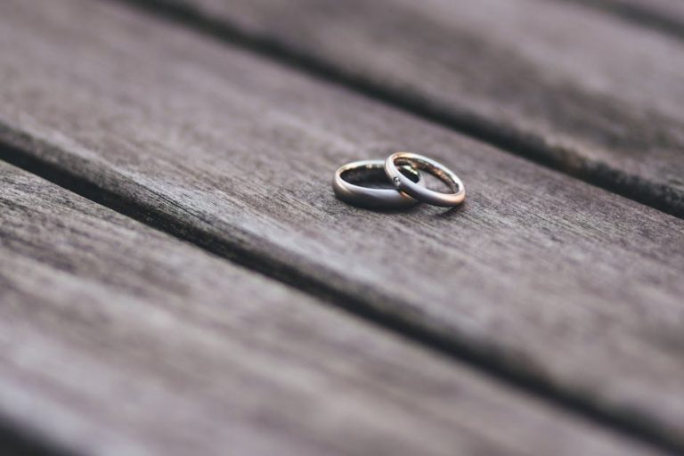 Choosing Companionship: Understanding Platonic Marriage and Living as Friends
