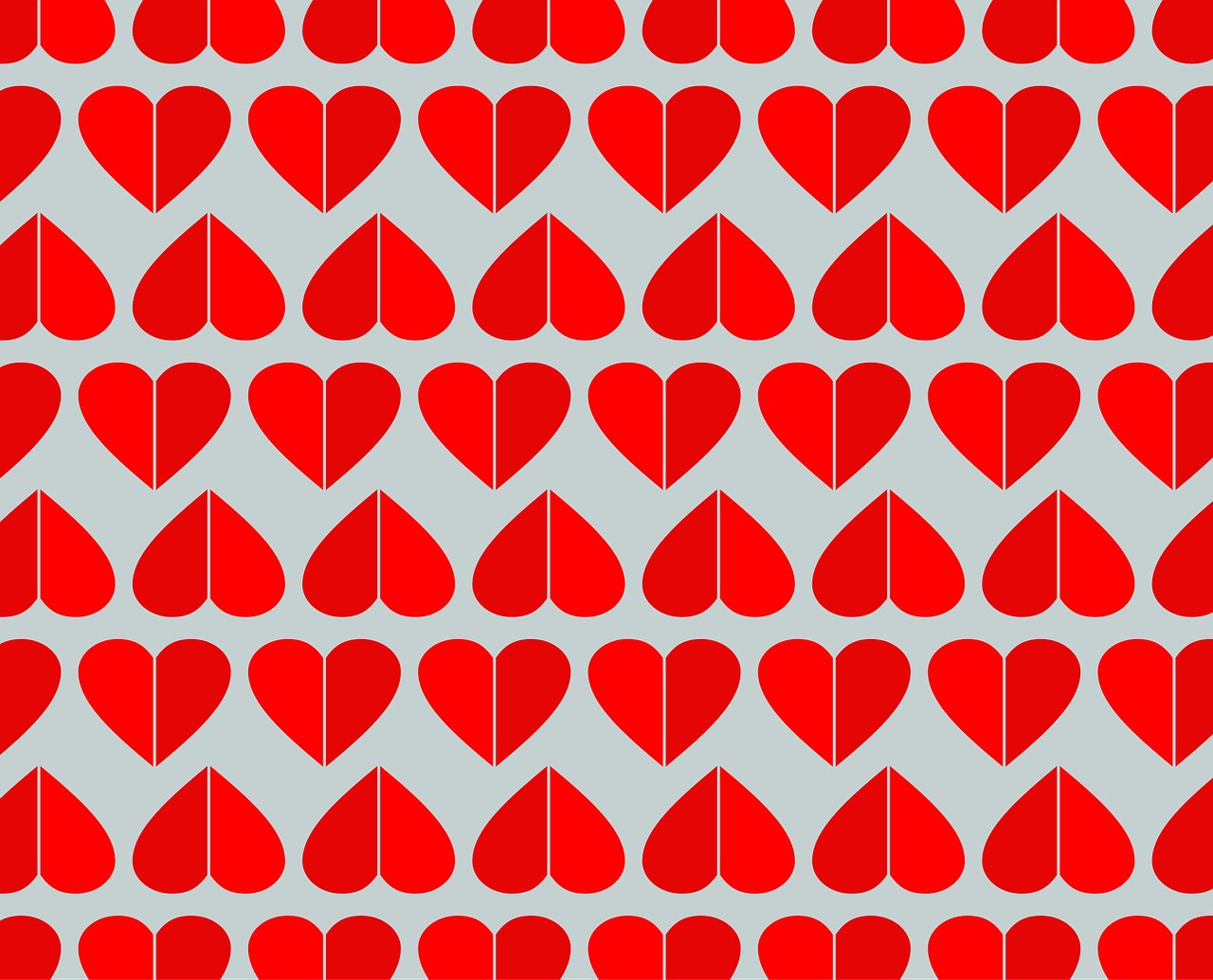 Smitten Signals: How Infatuation Shows Itself in Everyday Moments