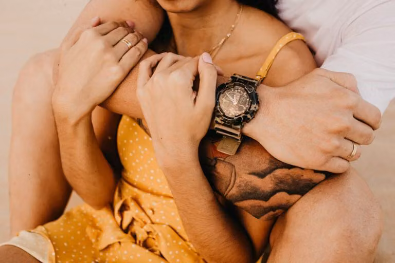 From Single to Connected - A Practical Guide to Starting a Relationship