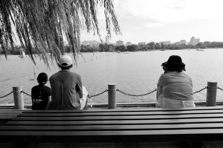 Untangling Polyromantic Identity and Its Place Among Relationship Labels