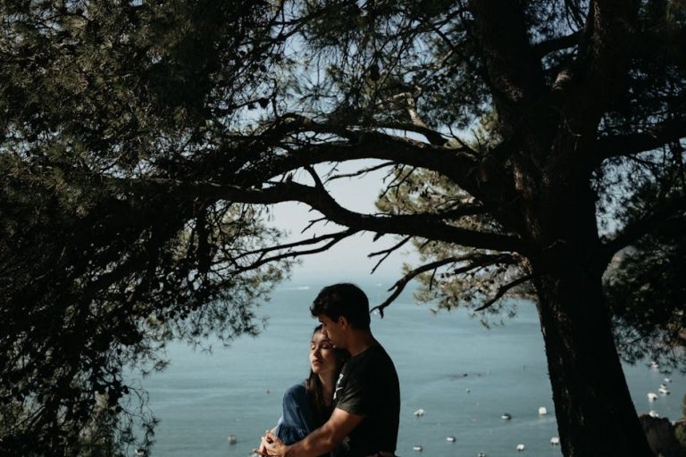 Romantic Questions to Ask Your Boyfriend for Deeper Connection
