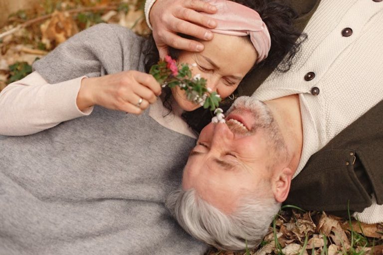 Essential Cell Phone Guidelines for Couples to Cultivate Trust