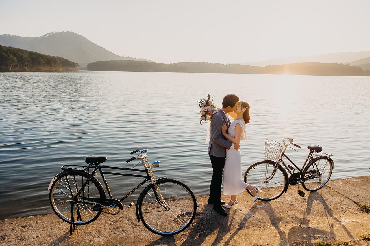 Finding Your Way Out of Love When Letting Go Feels Impossible