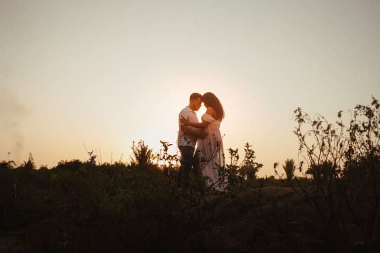 When His Actions Tell the Story: How to Read a Guy and Deepen the Spark