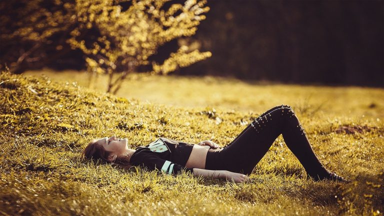 Temptation at Work: Navigating Coworker Desire Without Derailing Your Career