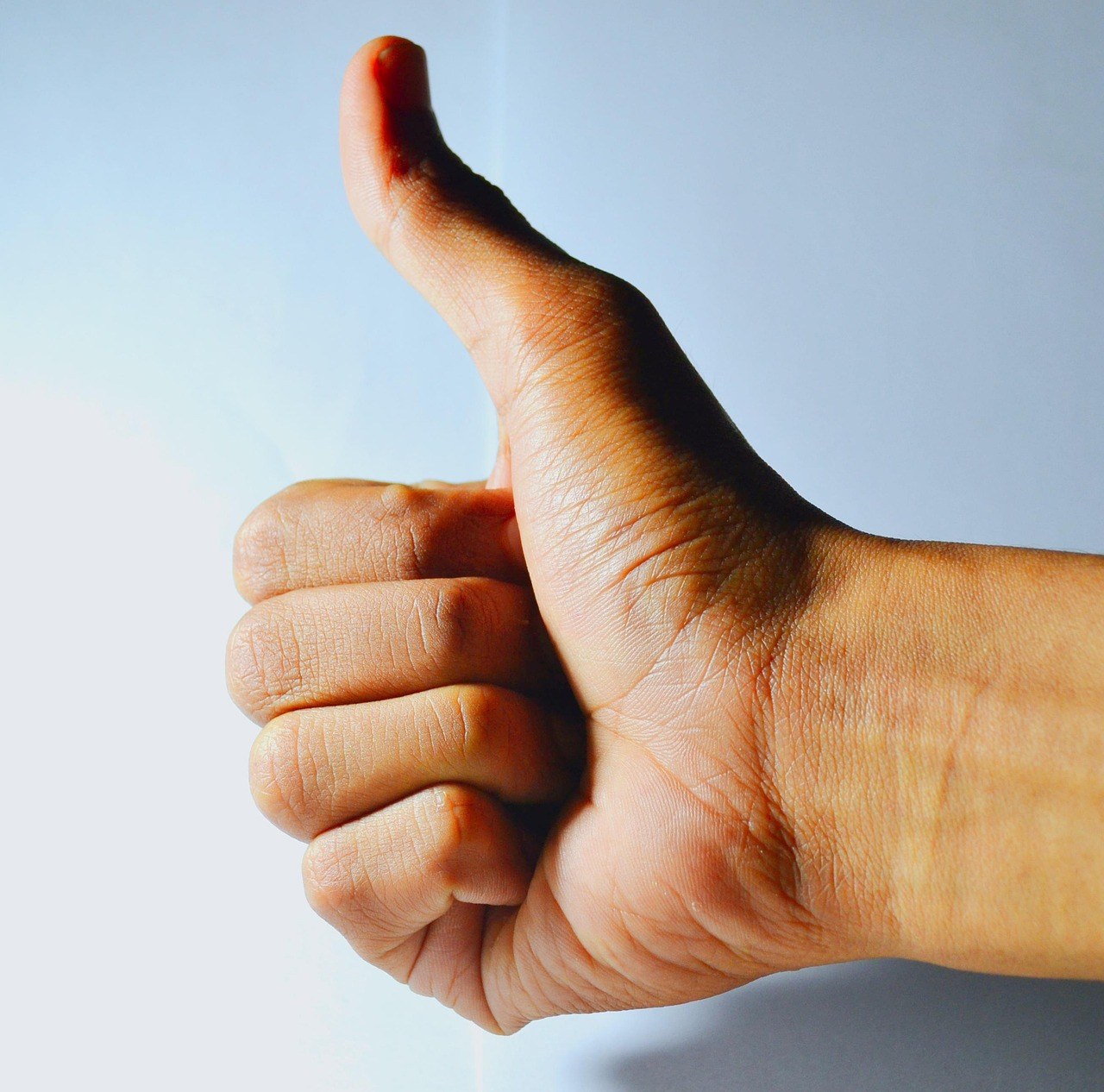 Win the First Hello: Confident Ways to Talk to Your Crush
