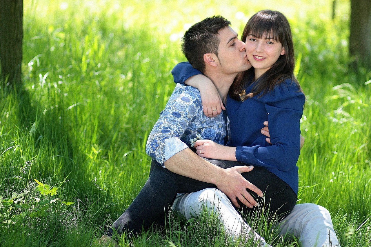 A Gentle Guide to Women’s Self-Exploration and Sexual Wellness