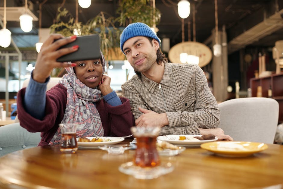 Online Dating Unlocked - Practical Ways to Thrive on Apps