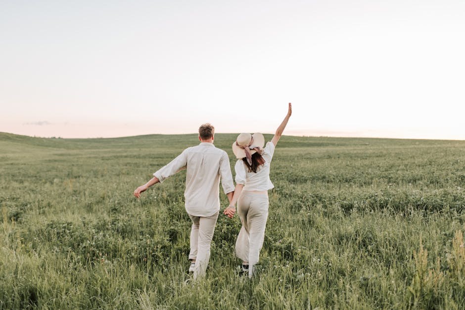 Dating a Creative Soul: Traits, Realities and Ways to Thrive Together