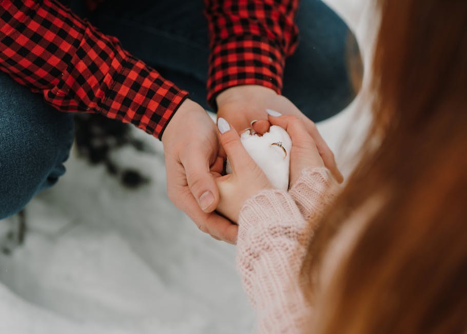 Heartfelt Bonds and the Pull of Desire in Everyday Life