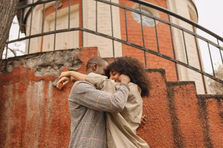 Staying Upbeat in Modern Dating - Moving Through Heartache Without Losing Faith