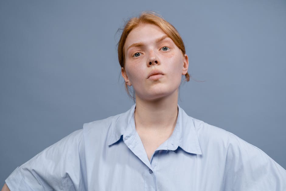 Subtle Ways to Stay on Their Mind and Stir Genuine Longing