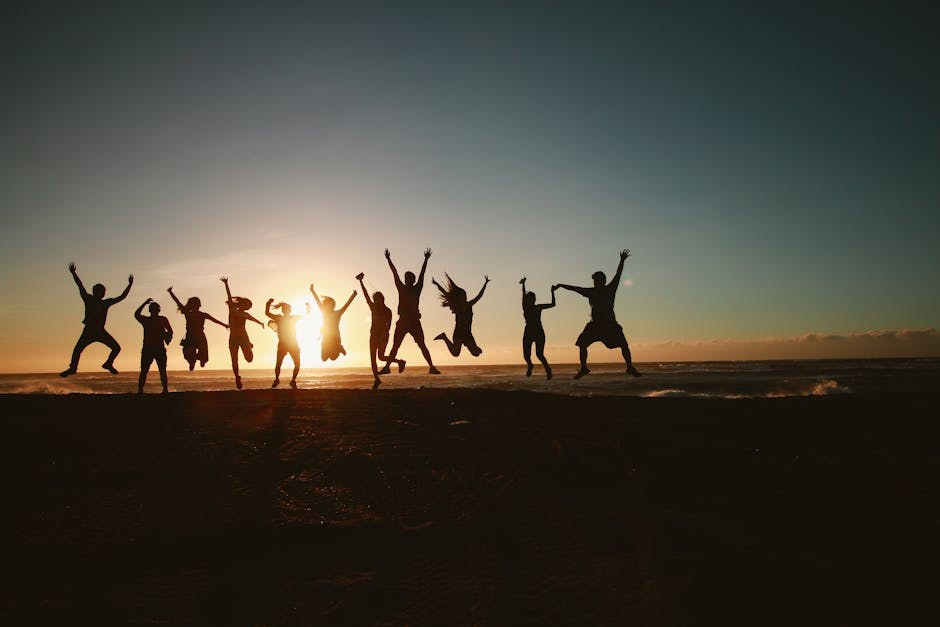 Happily Unattached: Clues You’re Built for a Solo Life
