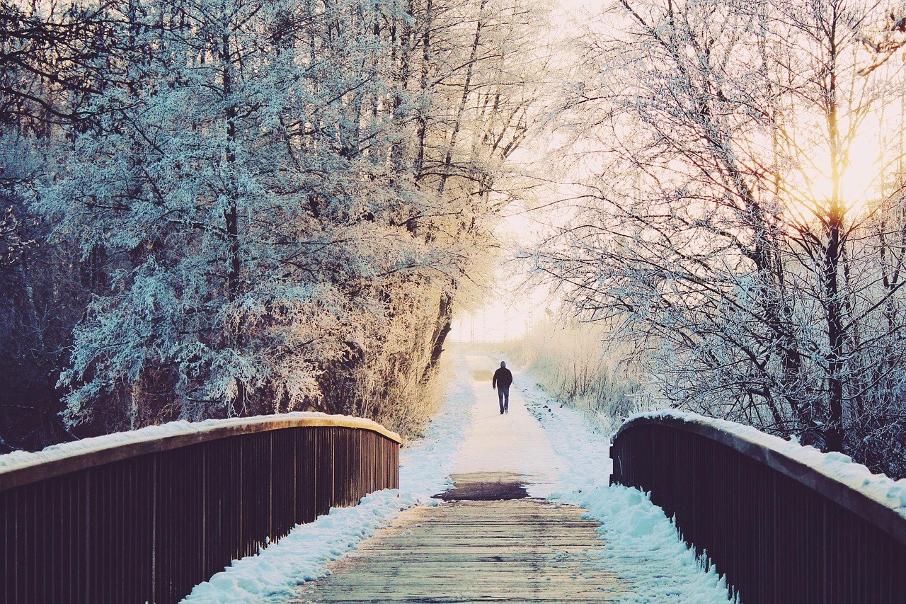 Clever Icebreakers for Timid Texters