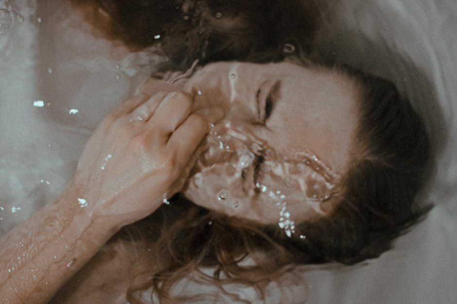 Flirtationship Decoded: Is Your Spark Heating Up or Losing Steam?