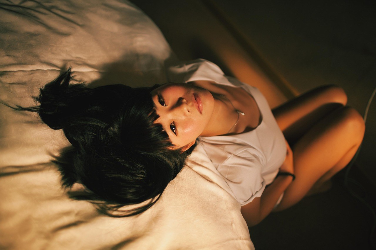 Soft-Lit Soundtracks for an Intimate Evening at Home