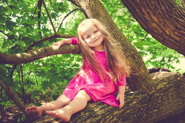 Smart Intimacy: A Gentle Guide to Safe, Joyful First Steps