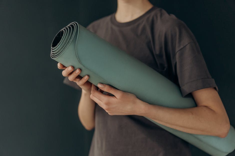Clever Ways to Keep Intimacy Under the Radar