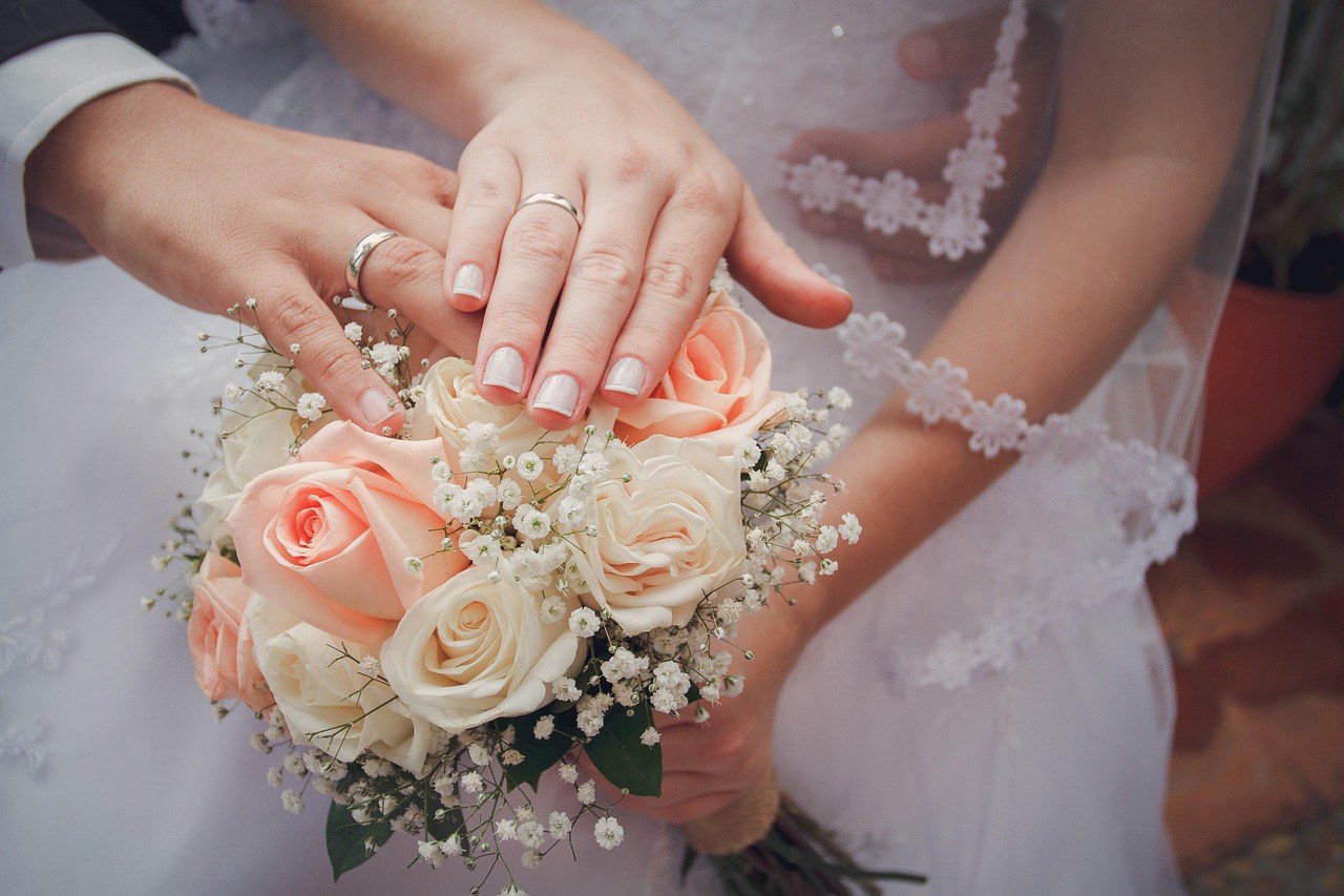 Newlywed Essentials for Navigating the Early Chapter Together