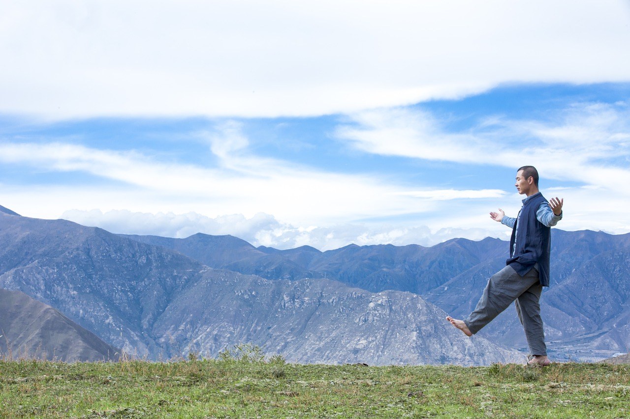 Lift Him Up: Practical Ways to Help Him Feel Like Royalty