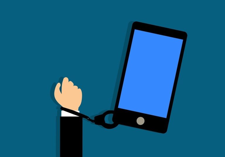 Confess Your Crush by Text with Confidence - Essentials, Pitfalls, and Playbook