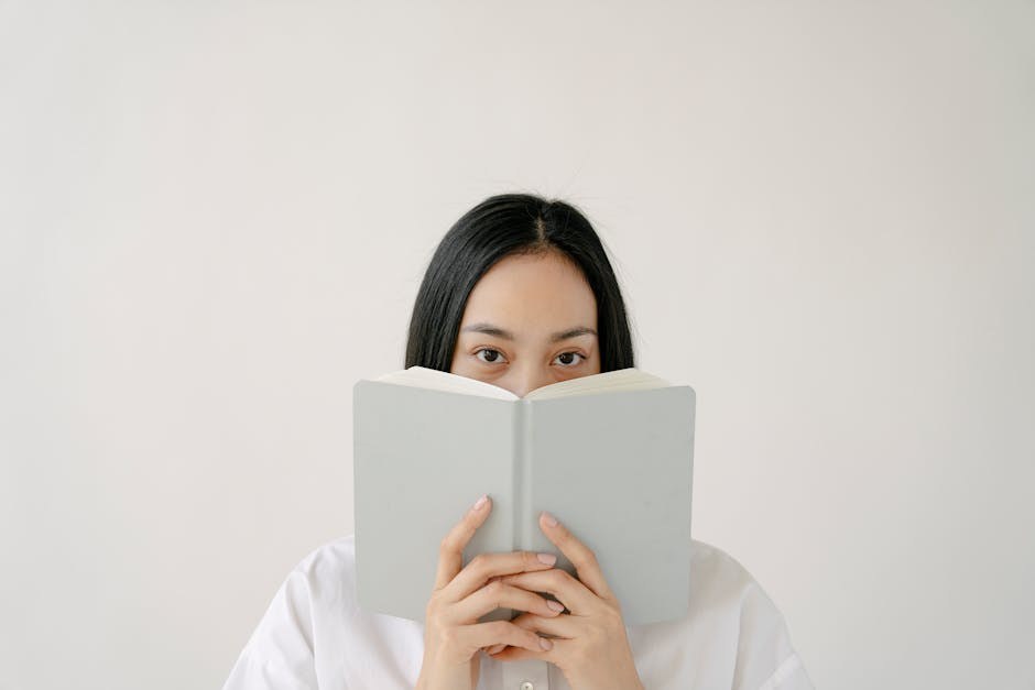 Smarter Ways to Describe Yourself Online and Stand Out