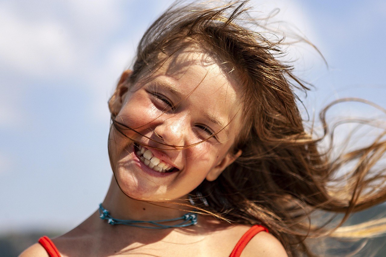 Quiet Confidence: What Draws Women In-and How to Win His Heart