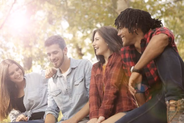 From DMs to Dilemmas: Flirting on Instagram Without Falling for Trouble