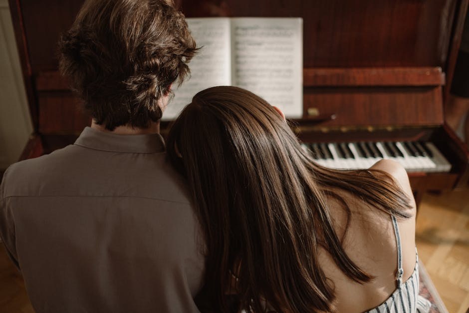 Tender Ways to Date in a Pandemic Without Dimming the Spark