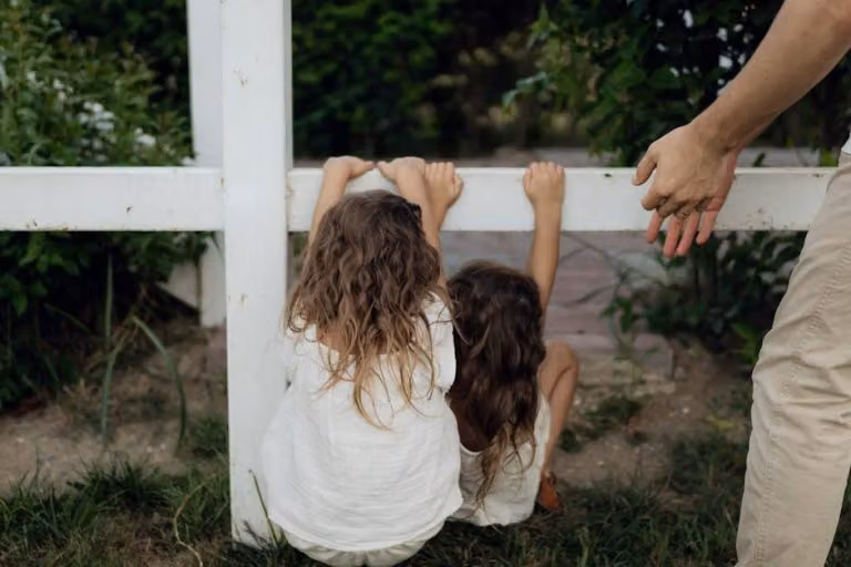 Sleeping together without the label - smart choice or hidden trap?