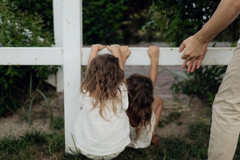 Sleeping together without the label - smart choice or hidden trap?