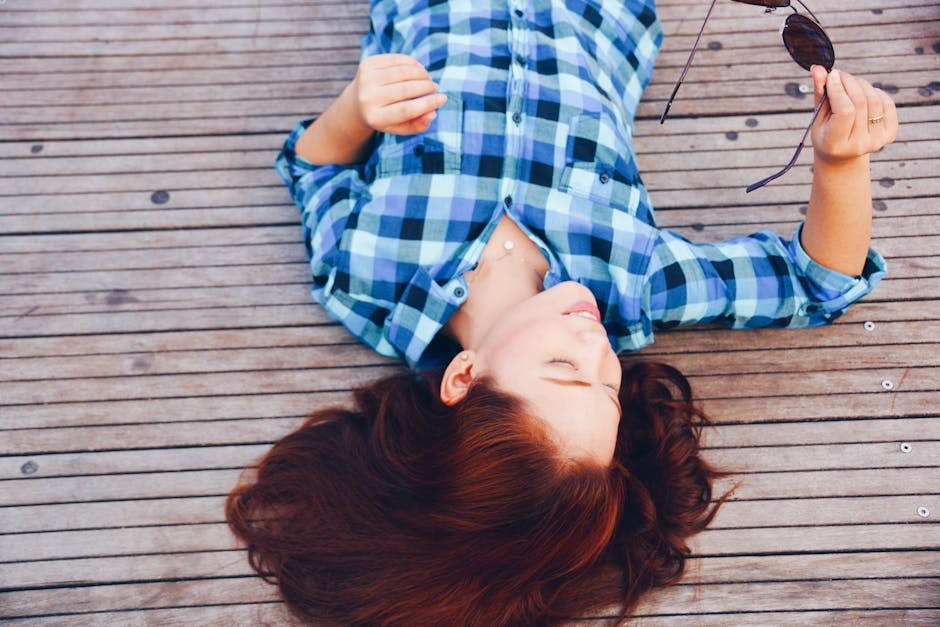 Subtle Signals and Tactics That Reveal You’re Being Lured