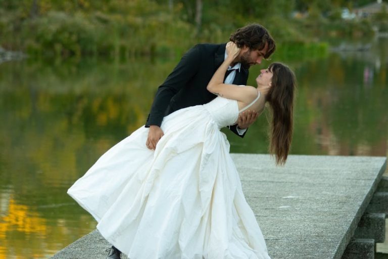 When Affection Meets Avoidance - What To Do If He Isn’t Seeking Commitment